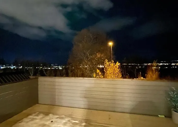 1 Bedroom With A View Close To The Airport Apartamento